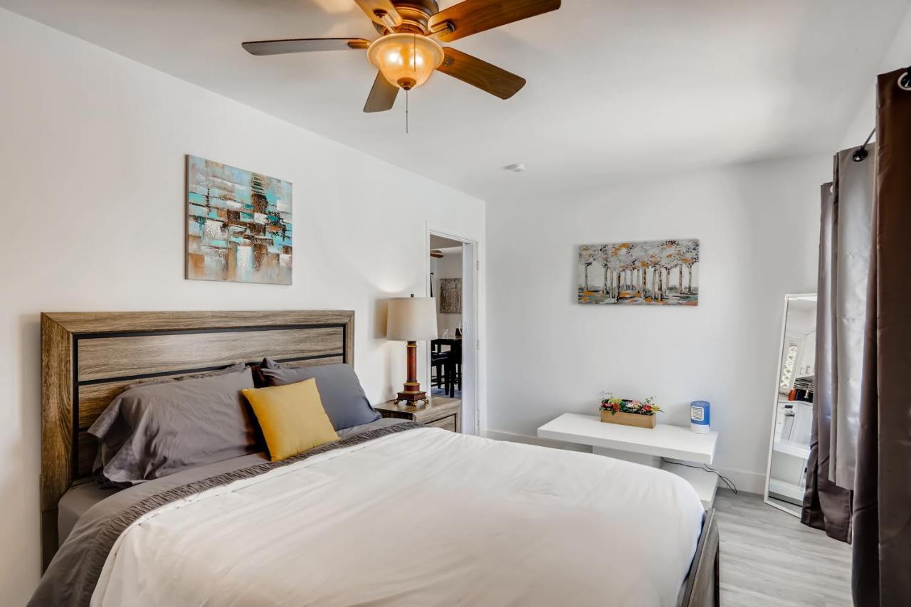 Tropical Getaway/ Stunning 2Br Gem Lejlighed West Palm Beach Eksteriør billede